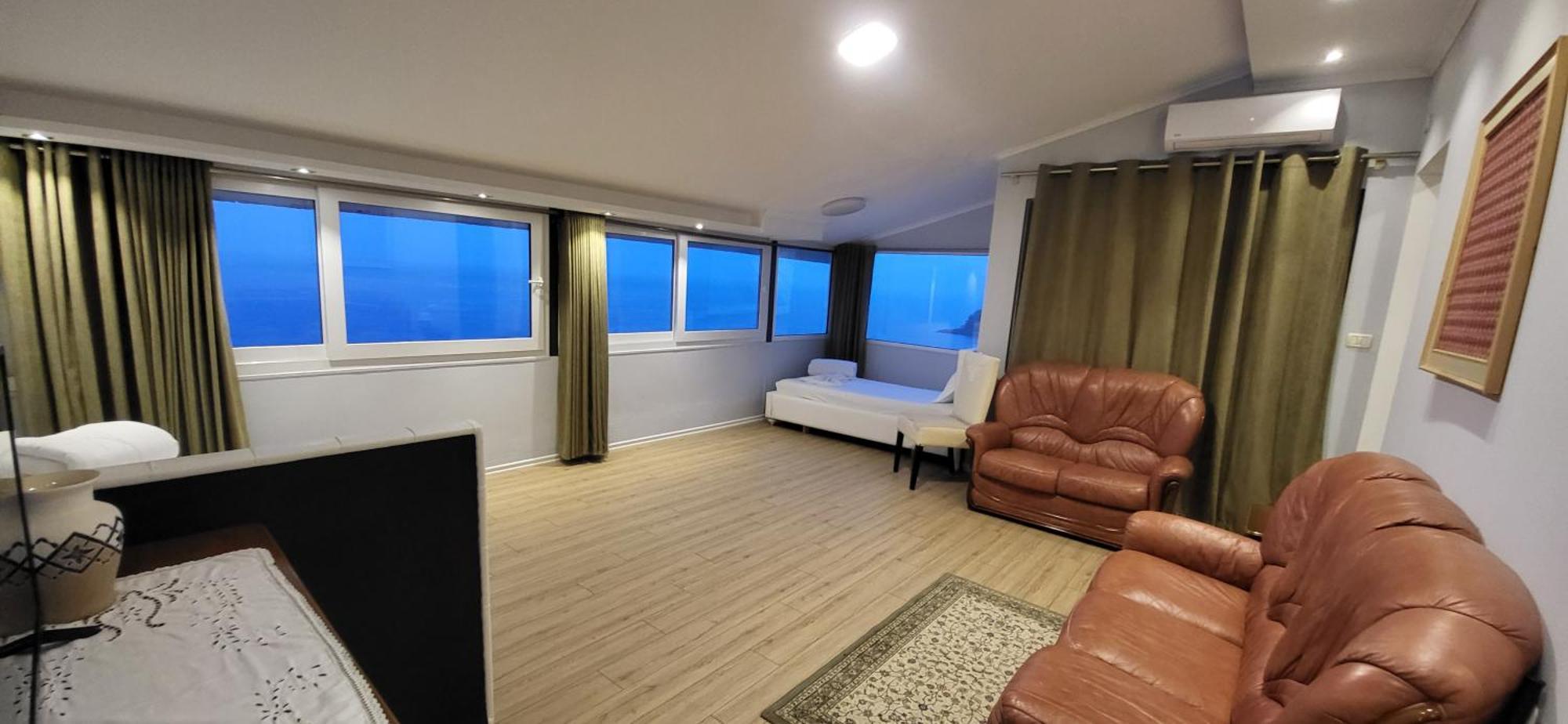 Jon Rooms Himarë Exteriér fotografie